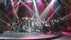 Dino Merlin “bashkoi” shqiptarët dhe maqedonasit në Boris Trajkovski