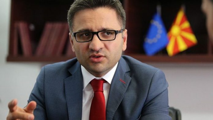 Fatmir-Besimi-11-780x439 (1)