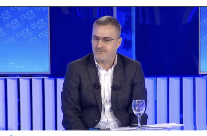 23393EB4-998E-45C3-B759-BF5246292E65