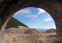 Dhërmia më afër, Edi Rama publikon foto të tunelit që shkurton rrugën deri atje (FOTO)