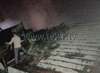 Zjarri në lagjen Kolltuk të Tetovës: Janë djegur dy shtëpi, rrezikohen edhe shtëpi të tjera (VIDEO)