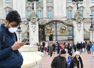 E bën ‘sefte’ ky është shteti i parë europian që heq gjitha masat anti-covid