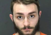 E rëndë, i riu shqiptar në SHBA qëllon me thikën e bukës nënën natën e Vitit të Ri