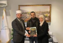 Malvina Alili panon fenë islame, deklaron shehadetin para Myftiut të Shkupit