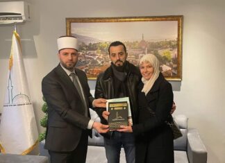 Malvina Alili panon fenë islame, deklaron shehadetin para Myftiut të Shkupit