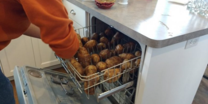 DA634404-D73F-429D-90DA-151671068ABD