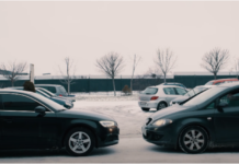 Del nga makina me xhama të zi/ Ministrja shqiptare në rolin e aktores në serial (VIDEO)