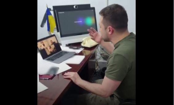 3E78BCB1-F1E6-4A54-959B-9B0D89357853