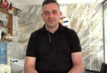 Berberi shqiptar bën gjestin e emocionues për Bajram