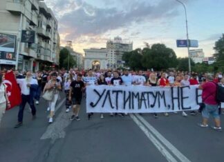 Vazhdojnë protestat në Shkup kundër propozimit francez