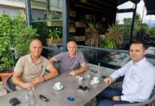 Fatmir Dehari e Hazbi Lika po i qëndrojnë pranë Faton Ahmetit!